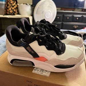 Jordan MA2 Ultramarine